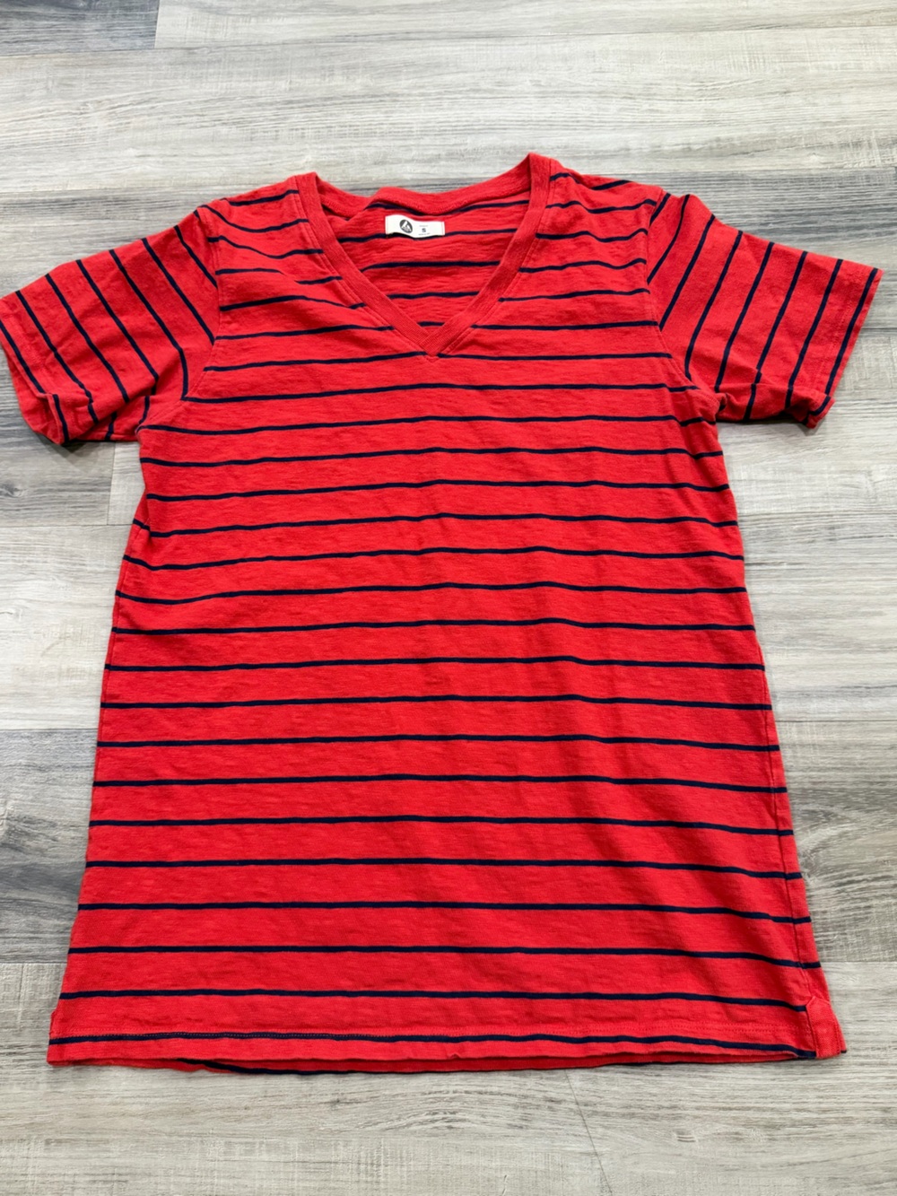 American Giant Red Striped V Neck Short Sleeve T-Shirt